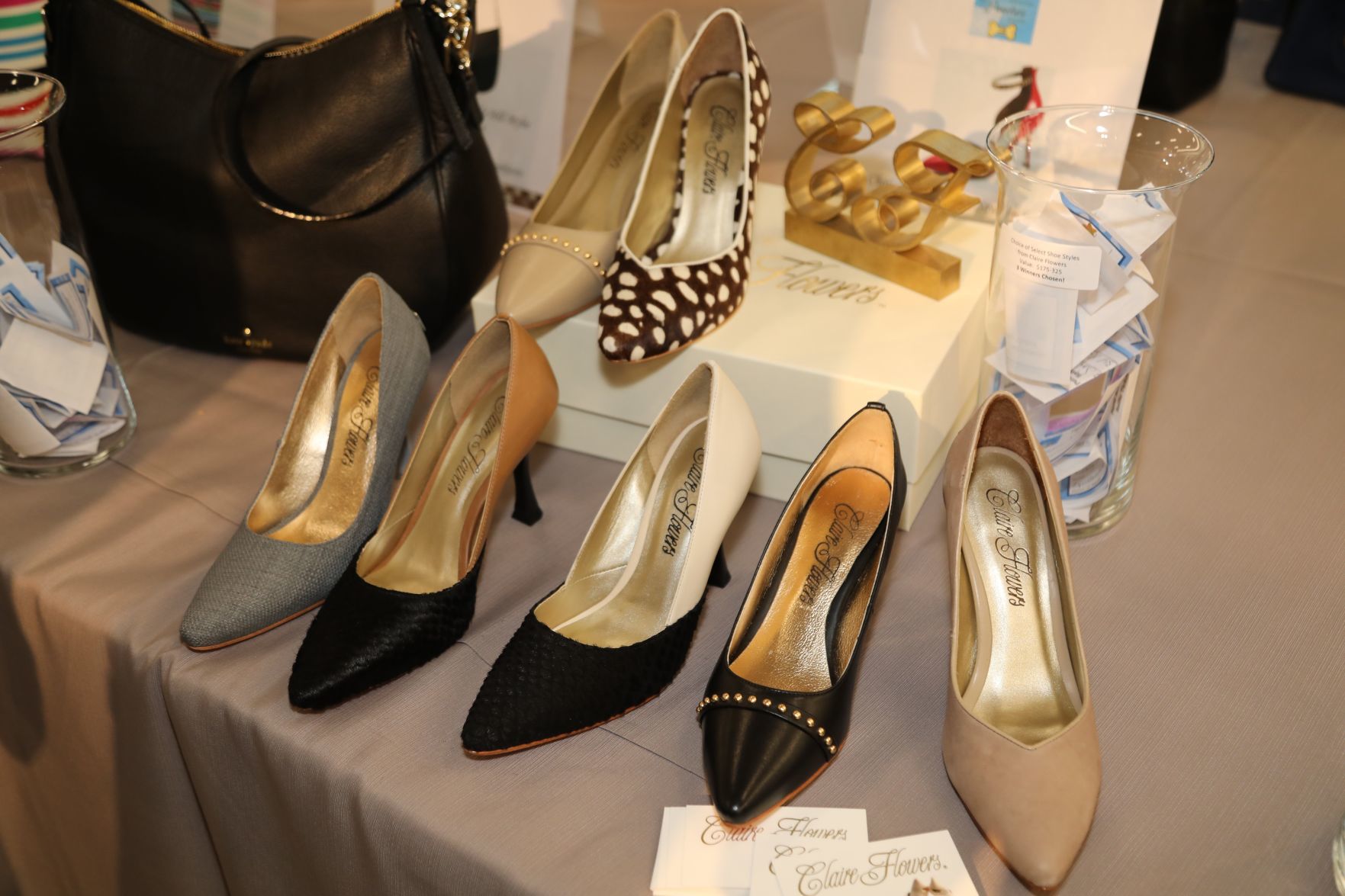 2018-Purses-for-Pooches-020.JPG